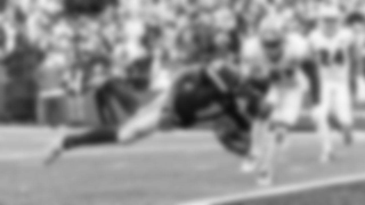 Some of the best photos of Seahawks wide receiver Dee Eskridge taken during the 2021 season.