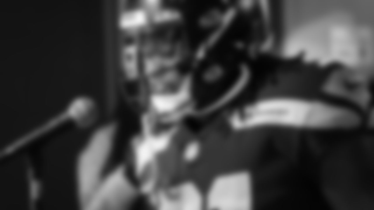 Seahawks-Microsoft-Huddle-Social-Justice-20220102_12-26-26_4971