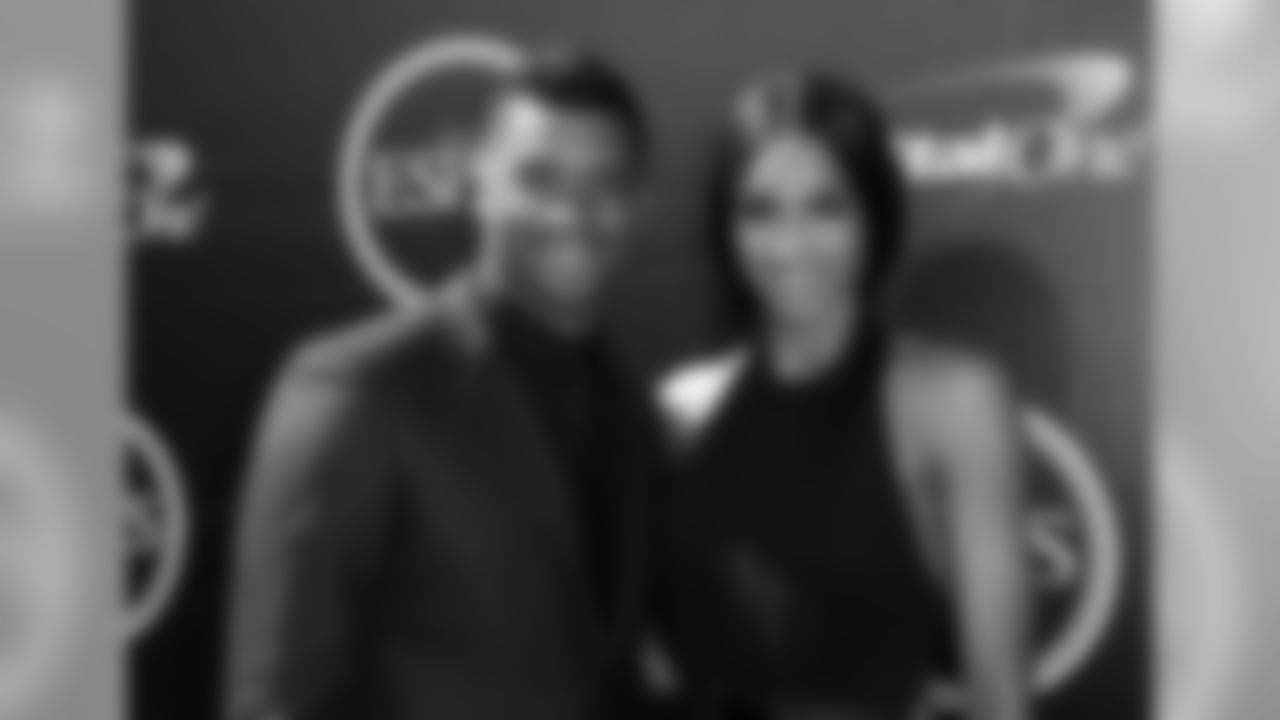 NFL player Russell Wilson, left, of the Seattle Seahawks, and musician Ciara arrive at the ESPY Awards at the Microsoft Theater on Wednesday, July 15, 2015, in Los Angeles. (Photo by Richard Shotwell/Invision/AP)