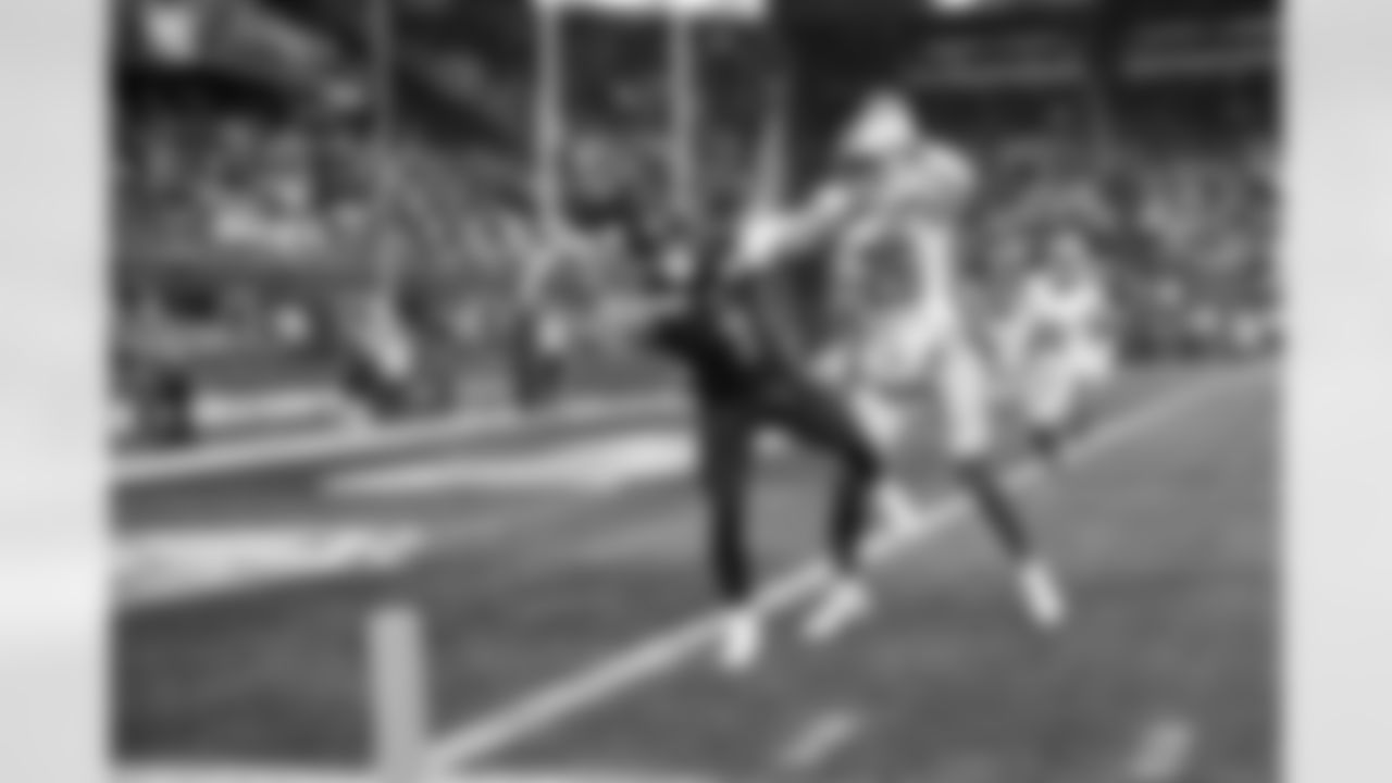 Some of the best photos of Seahawks wide receiver Dee Eskridge taken during the 2021 season.