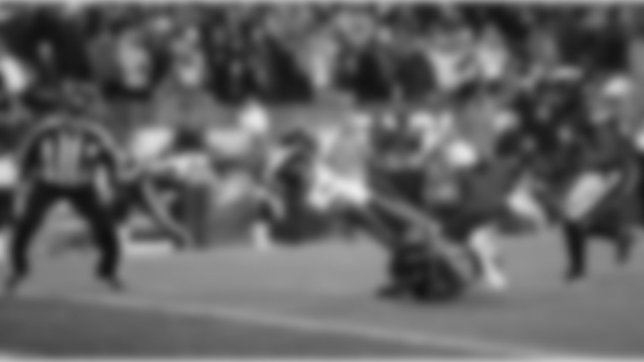 20190105_EAGLES_WILDCARD_TREWIN (9)