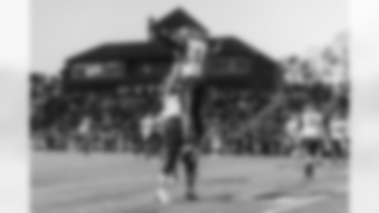 Wide receiver Dareke Young during his playing days at Lenoir-Rhyne University Athletics. (courtesy of Lenoir-Rhyne)