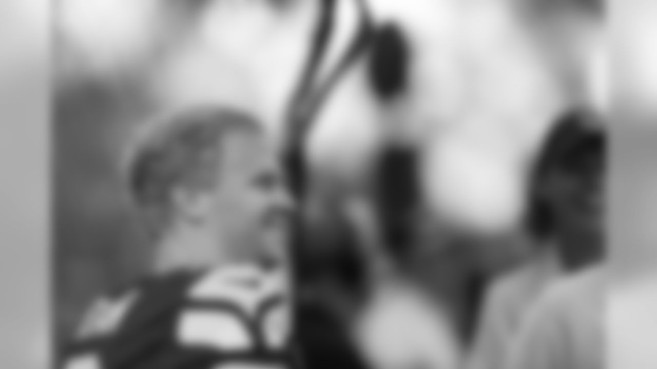 OLY_3933