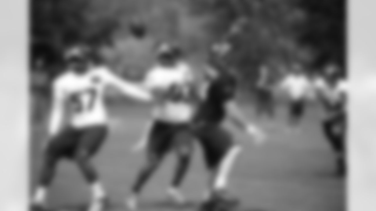 Linebackers Mike Morgan (left), O'Brien Schofield (middle) and tight end Sean McGrath (right)