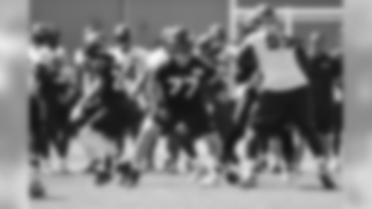 C/G Ethan Pocic