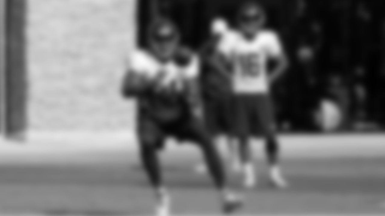 WR DK Metcalf