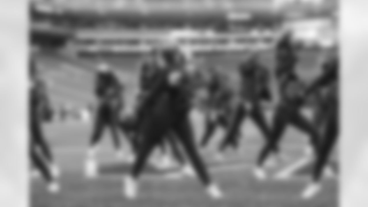 Seahawks-Dancers-Backstage-Pass-202110311052328859