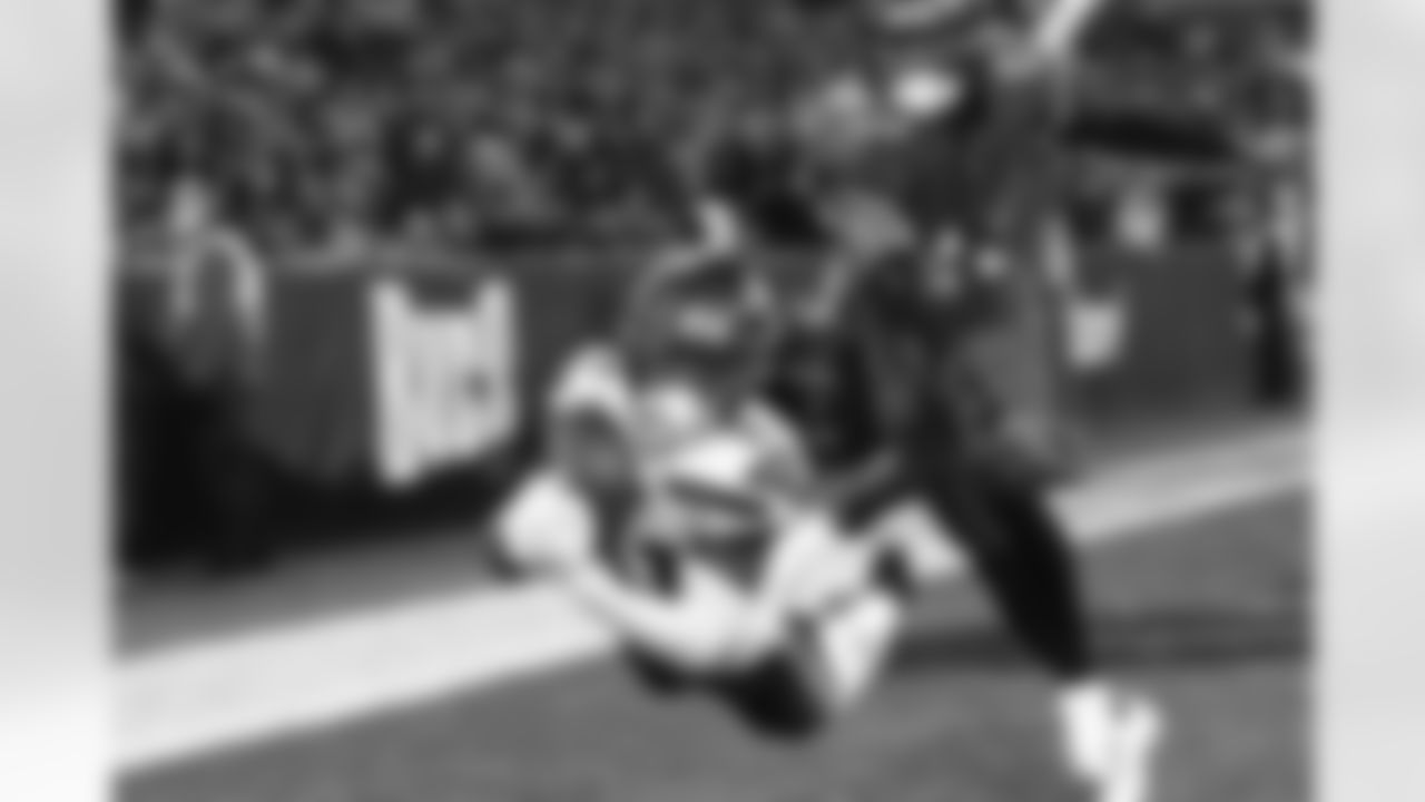 The best photos of Seahawks wide receiver Marquise Goodwin from the 2022 season.