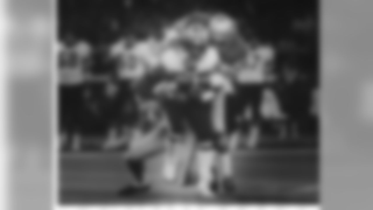 1979_action056.jpg