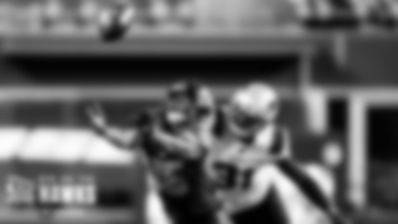 20200922_EyeOnHawks-Wk3-35_RM1_6183