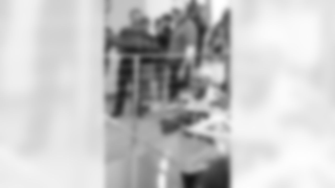 20220912_DENvsSEA_GATDULA_GAT_0227E