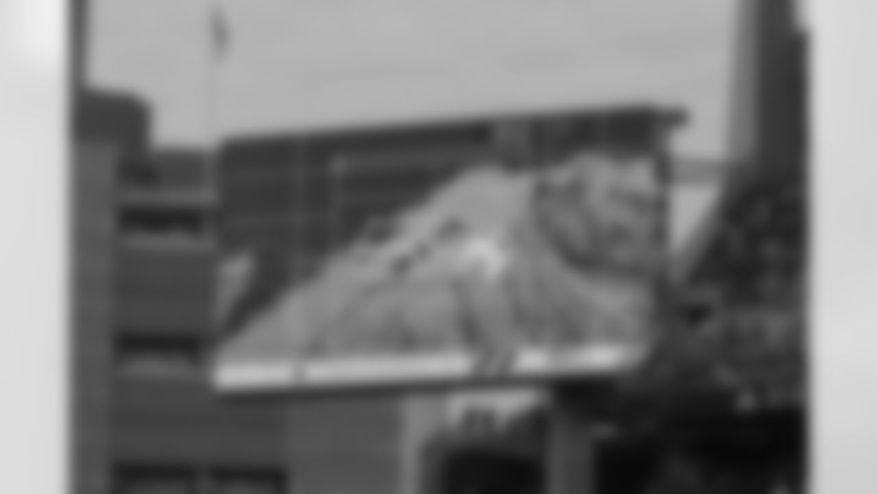 Seahawks-Pride-Game-20220818_17-47-38_102372