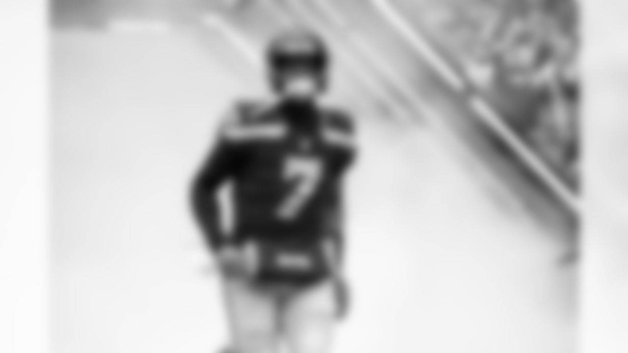20221211_SEAvsCAR_HOOPER-13