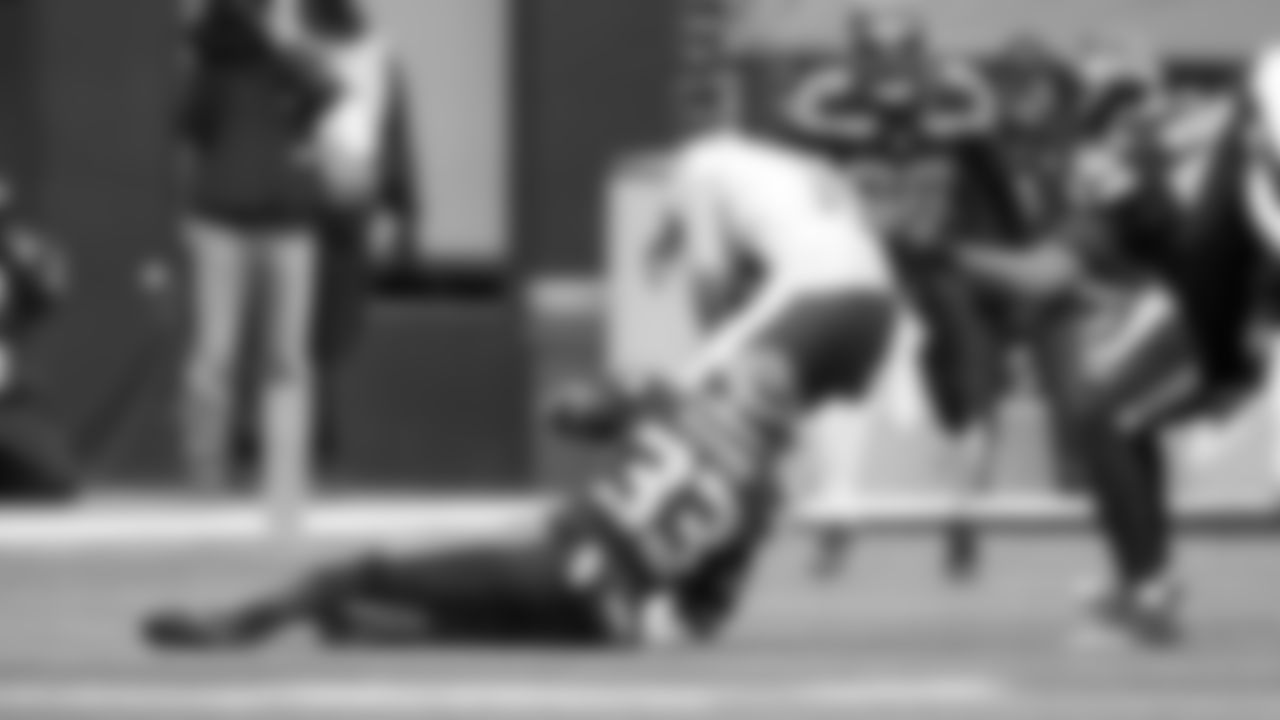 Nesquik-WC_15-37-00_SEAvsLAR_CST_CT201399
