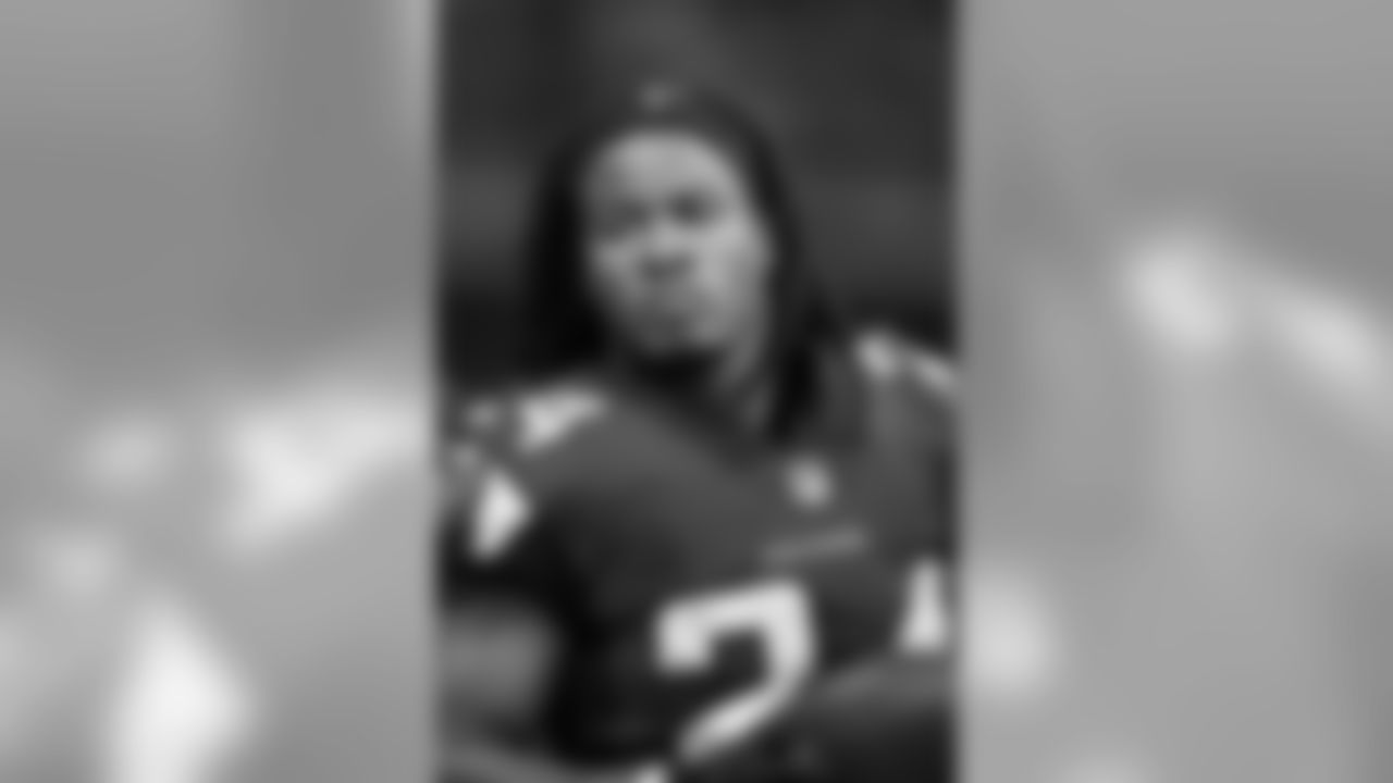 Atlanta Falcons running back Devonta Freeman (24) looks on during an NFL football game against the Miami Dolphins, Sunday, October 15, 2017, in Atlanta. The Dolphins won 20-17. (Paul Abell via AP)