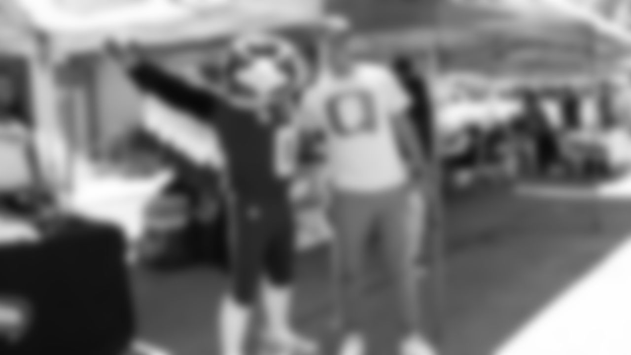 20210718_YOUTH_ACHIEVEMENT_CENTER_BLOCK_PARTY_RM9_1213