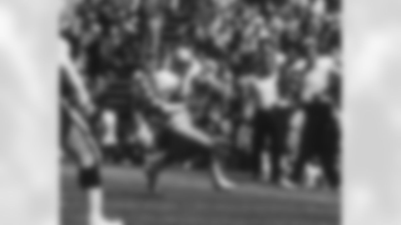Interception vs Raiders 1981
