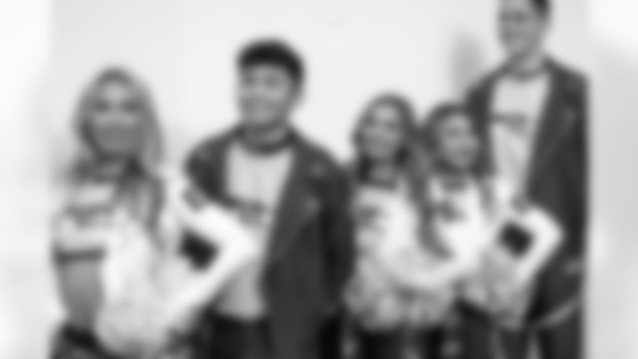 20230101_NYJvsSEA_Dancers_POTTER-1735