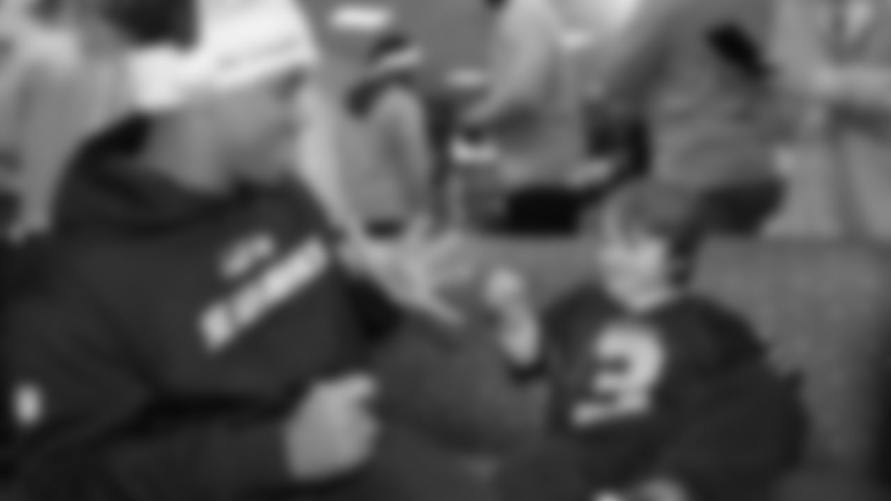 2020-RussellWilson-WPMOY-20151208_14-18-35__RM79828