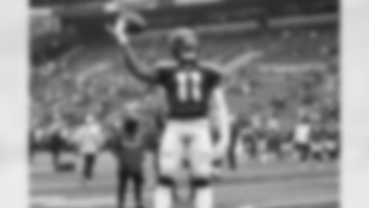 The best photos of Seahawks wide receiver Marquise Goodwin from the 2022 season.
