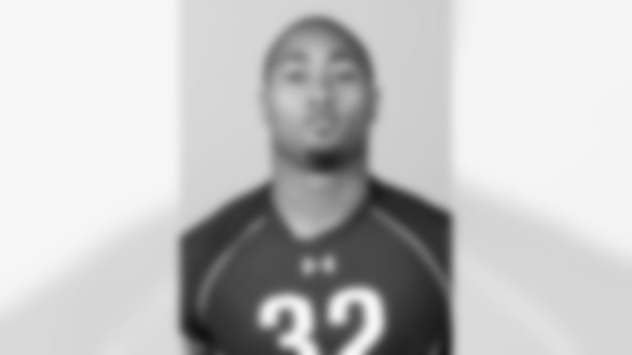 Mississippi State linebacker KJ Wright poses for a headshot during the 2011 NFL Scouting Combine at Lucas Oil Stadium on Feb. 26 in Indianapolis, Ind. (AP Photo/Ben Liebenberg)