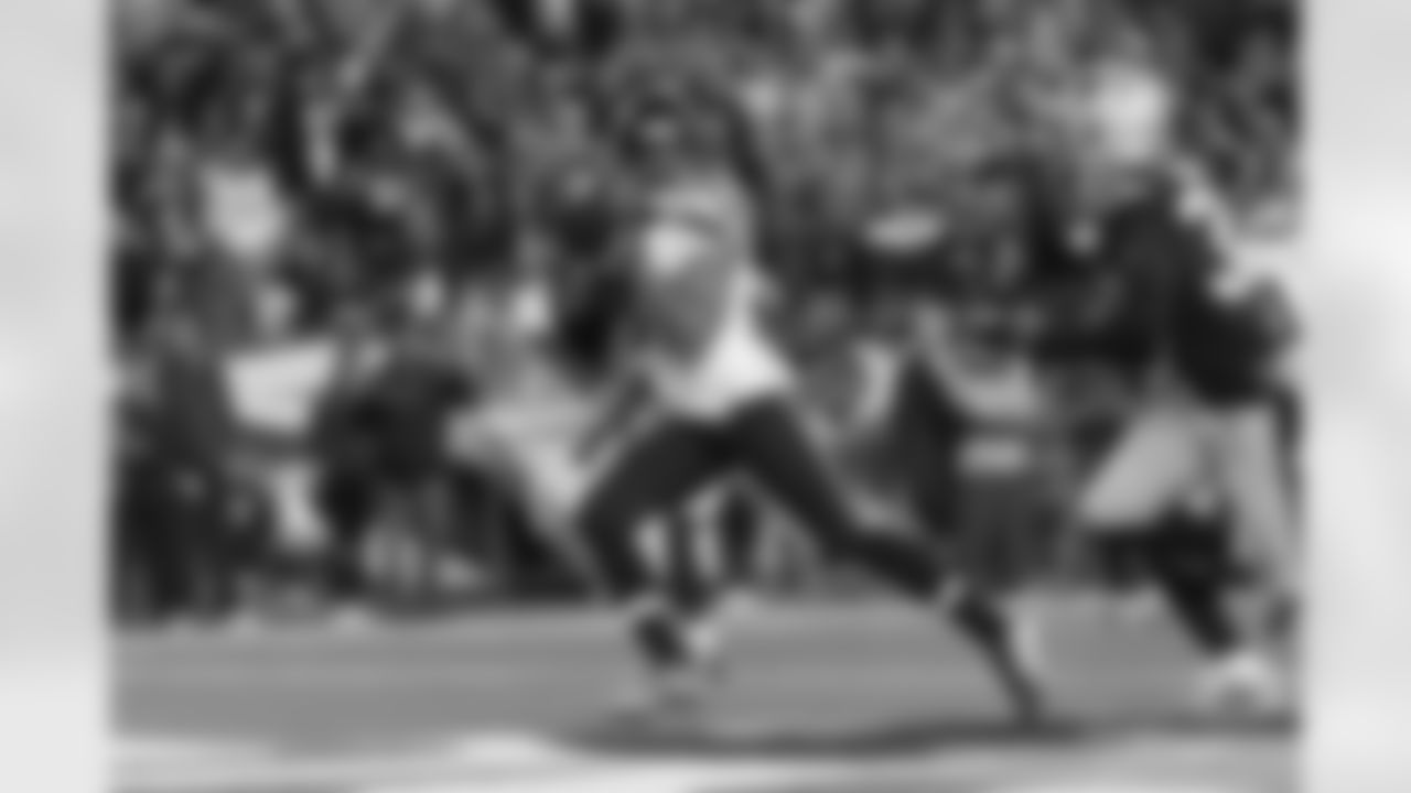 Seahawks receiver Doug Baldwin hauls in his third TD catch of the night, which would provide the eventual game-winner.