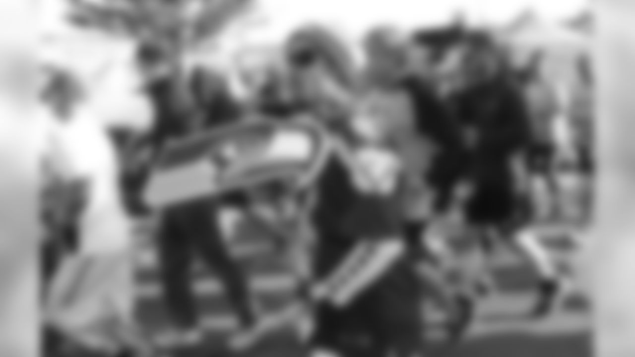 cst_am4i6542.jpg