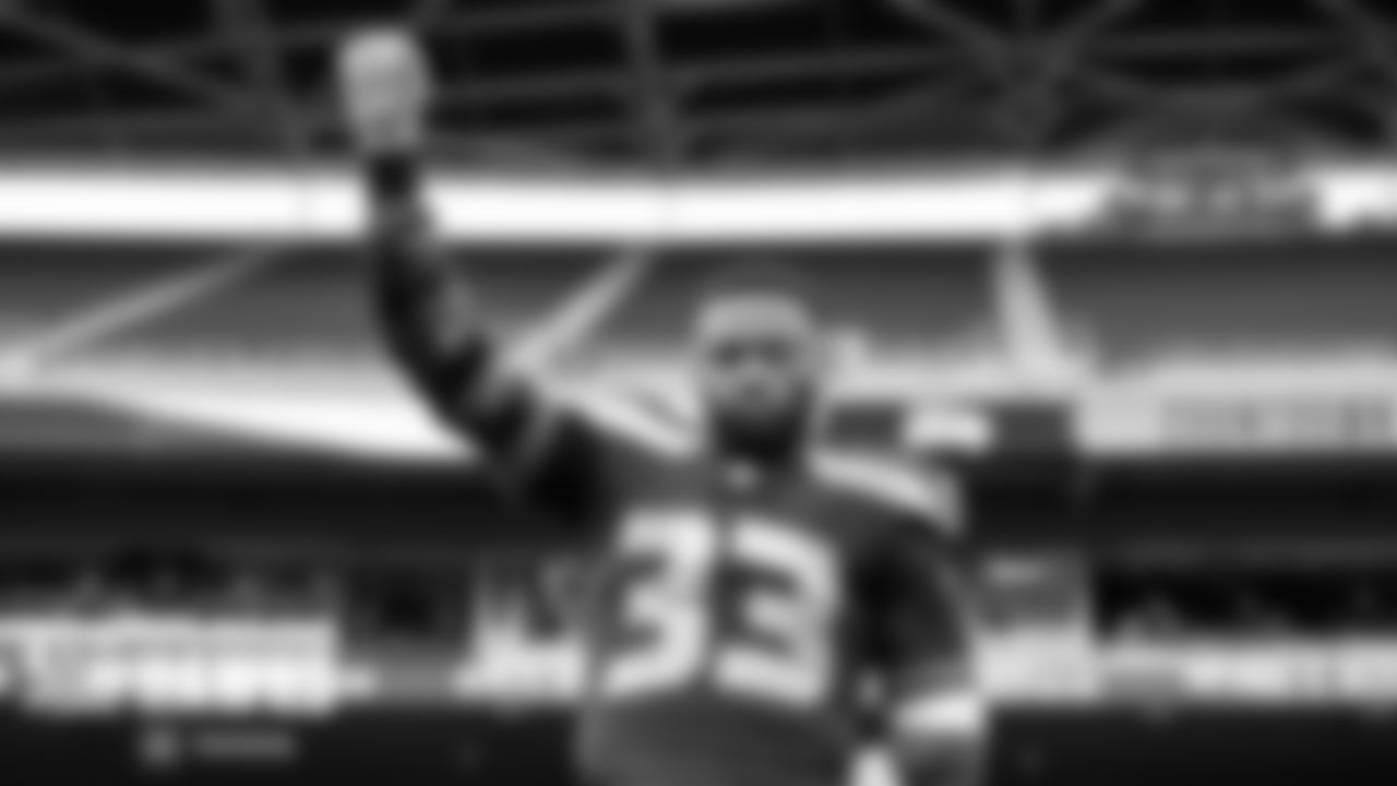 20200922_EyeOnHawks-Wk3-16_RM6_1526