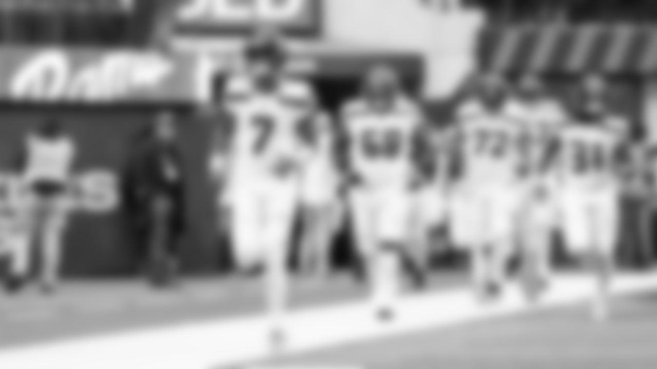 The best photos of Seahawks quarterback Geno Smith from the 2022 season.