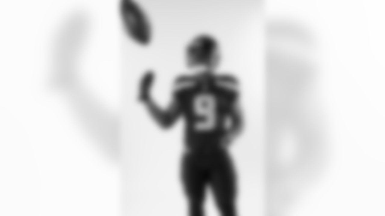 Seattle Seahawks running back Kenneth Walker III (9) poses for a portrait during the NFLPA Rookie Premiere on Saturday May 21, 2022 Los Angeles. (Ryan Kang/NFL)