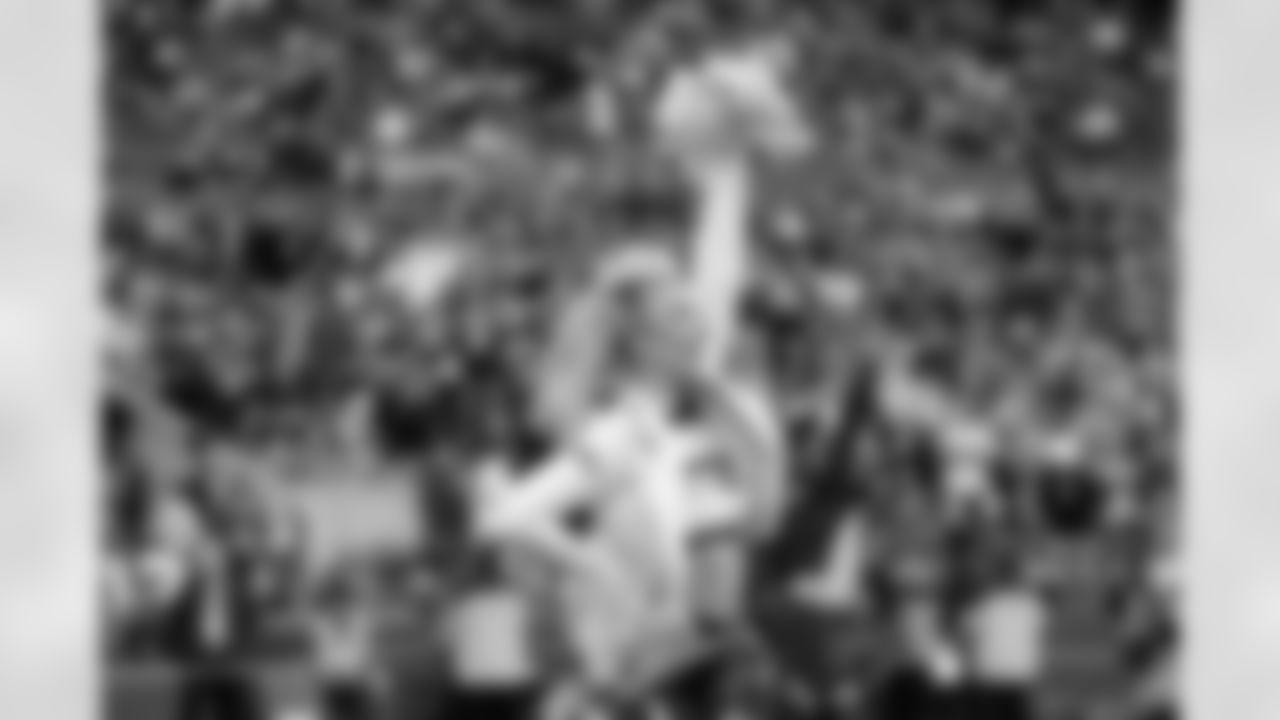 20230101_NYJvsSEA_Dancers_POTTER-2506