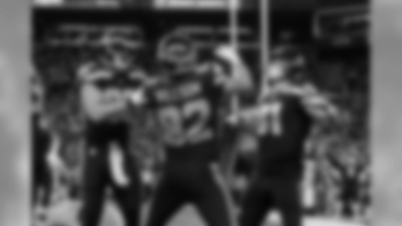 Seahawks tight ends Jimmy Graham, Luke Willson and Nick Vannett celebrate after Willson's touchdown.