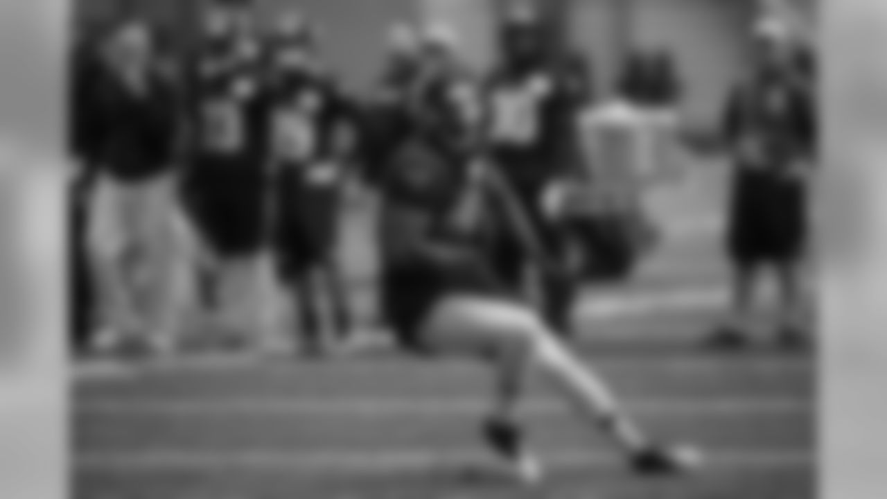 TE Jimmy Graham