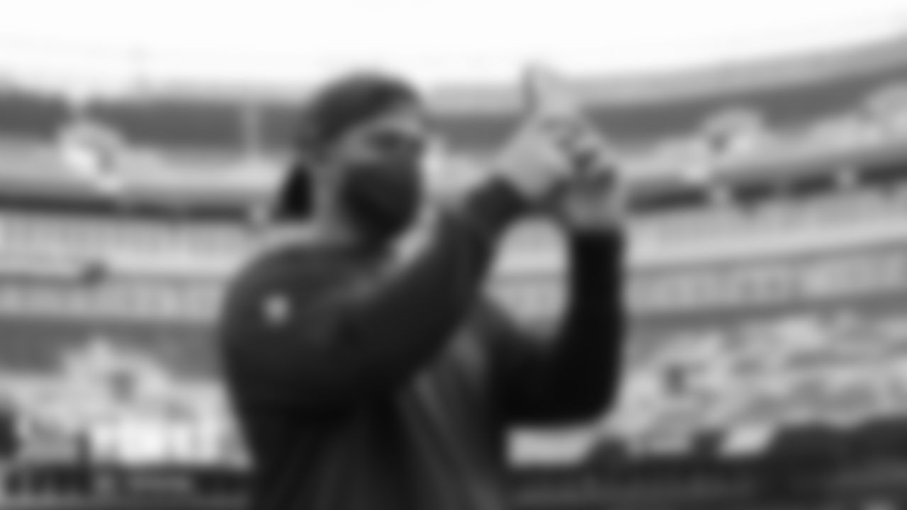 EyeOnTheHawks-Week15-20201219_12-16-22_WALKTHRU-01