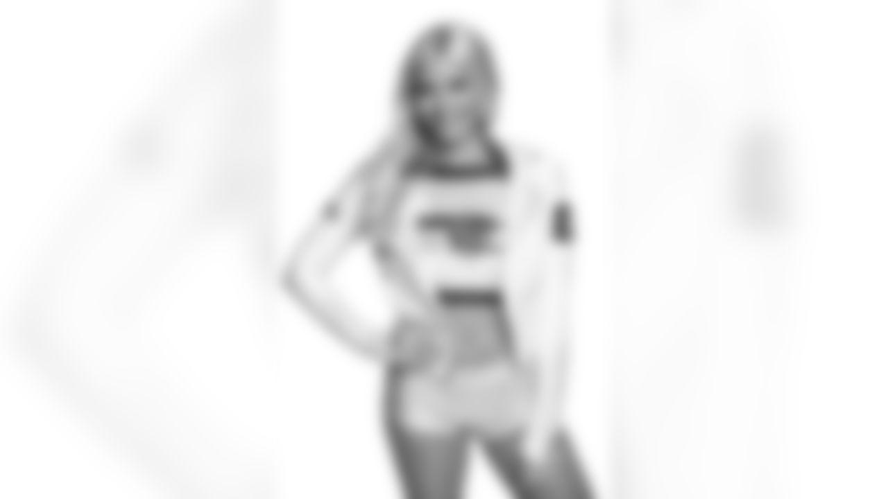 Seahawks Dancer Molli has glamour shots taken prior to the 2021 season.