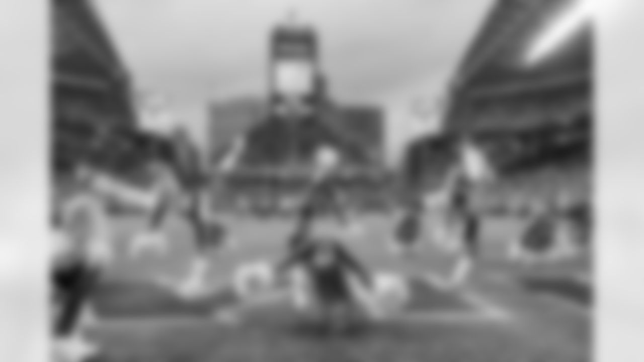 Seahawks Dancers perform during Week 7 vs. the New Orleans Saints at Lumen Field