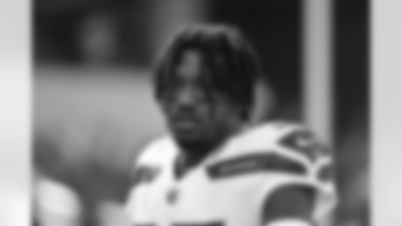 The best photos of Seahawks cornerback Tariq Woolen from the 2022 season.