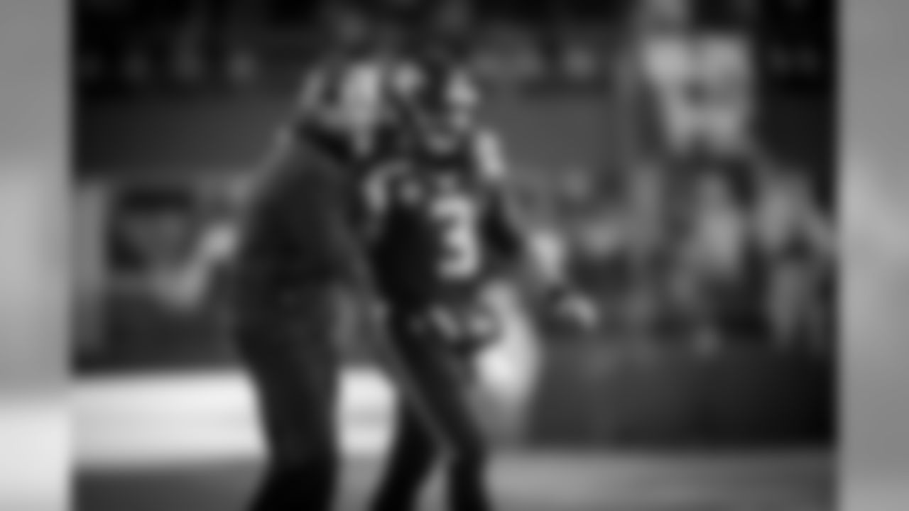 289_RING_SLIDESHOW