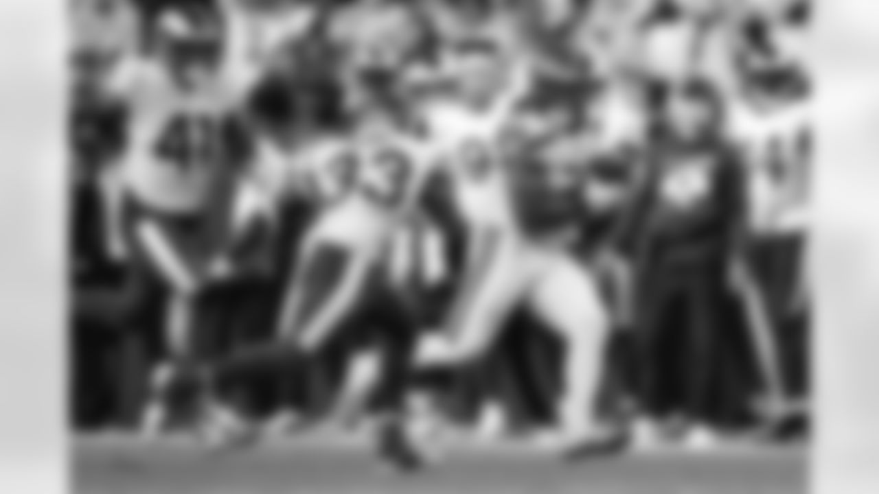 20211007_LARvsSEA_MAR_RM2_8157