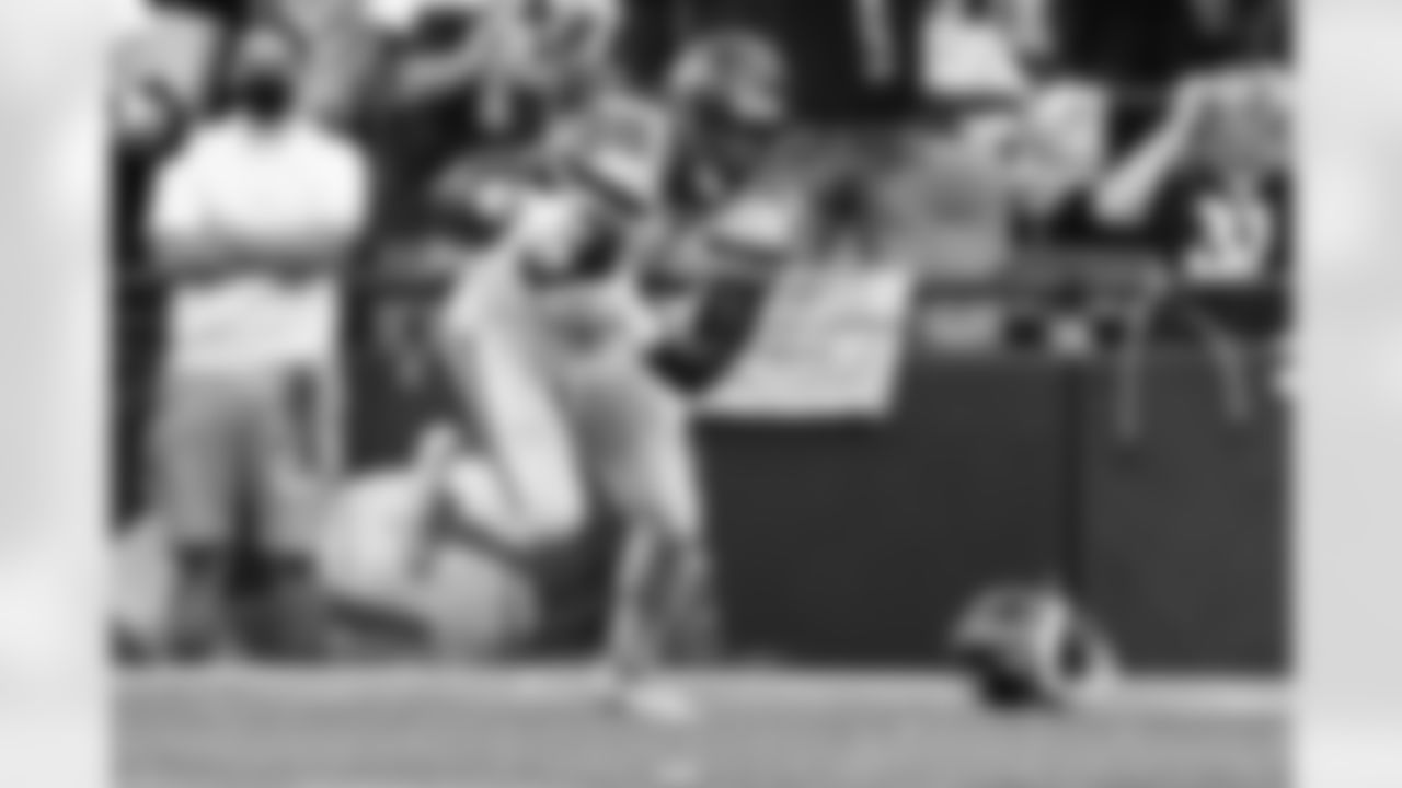 The best photos of Seahawks cornerback Mike Jackson from the 2022 season.