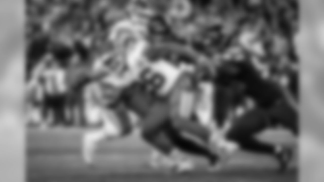 Seahawks defensive end Dion Jordan forces Chiefs running back Damien Williams to fumble in the second quarter.
