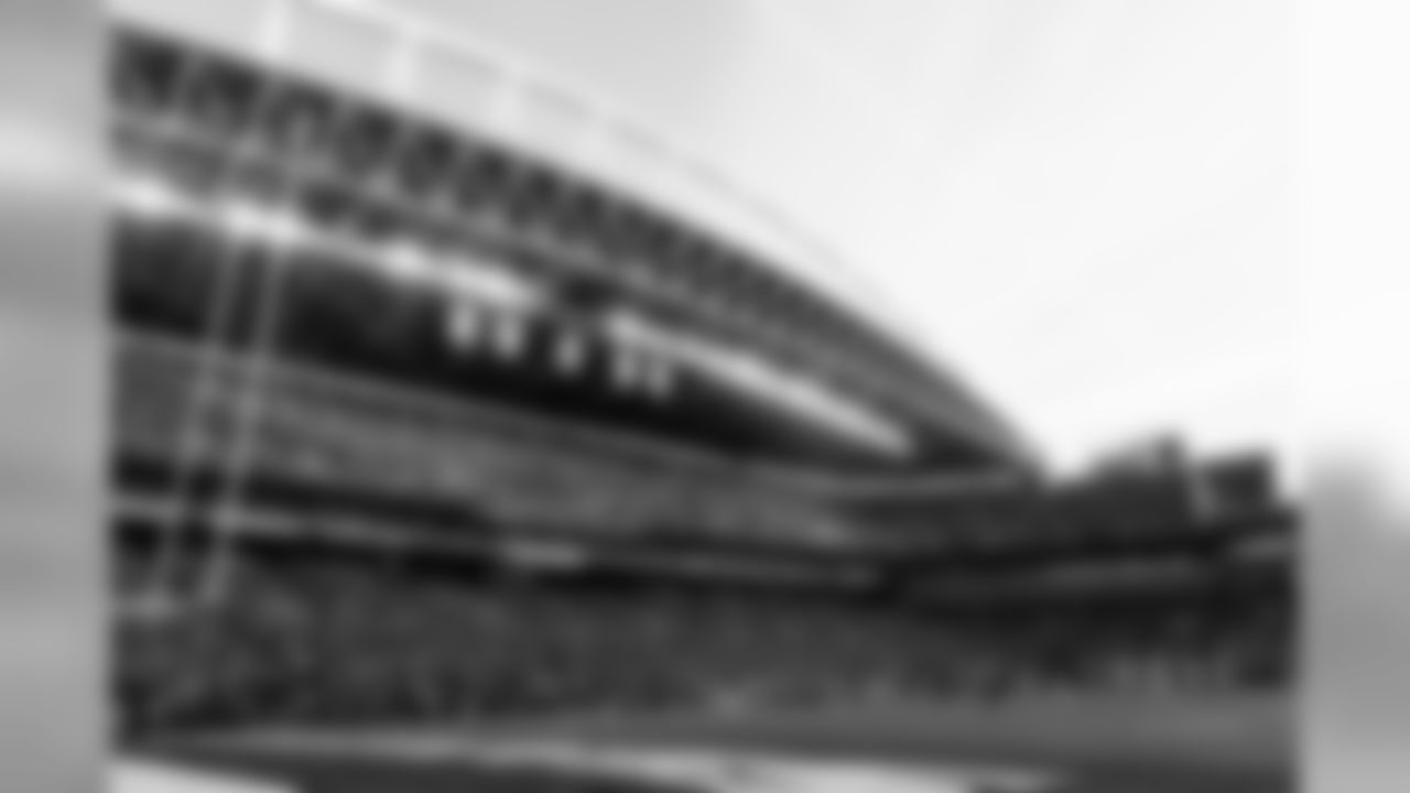 The sun shone on CenturyLink Field for the final game of the season.