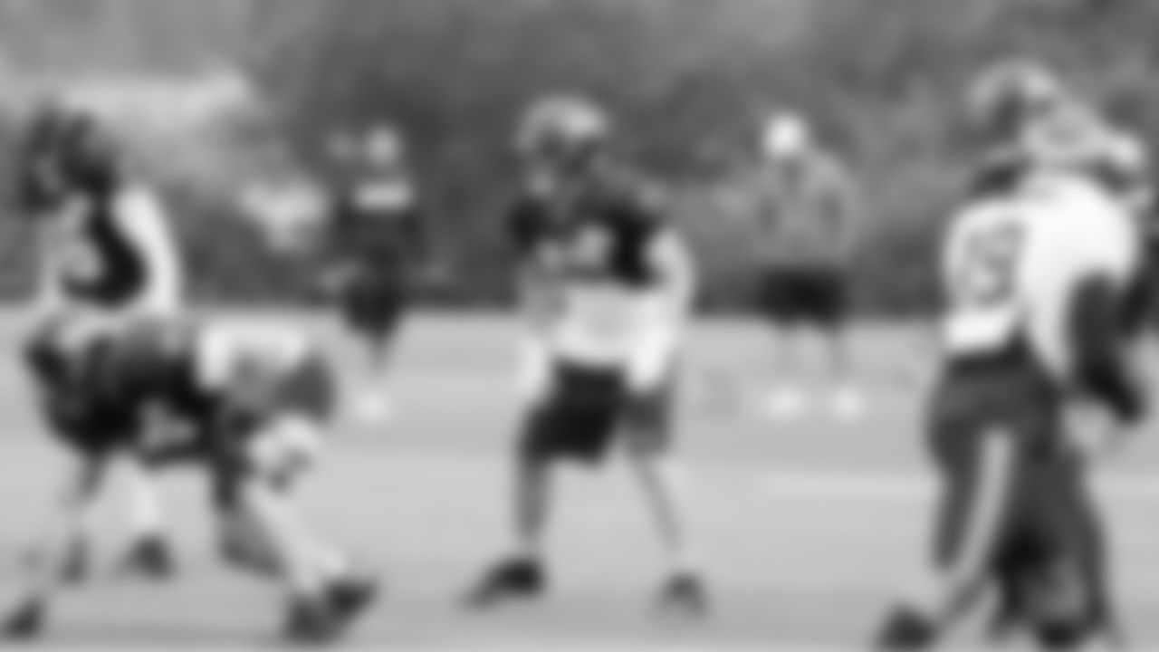 LB Ben Burr-Kirven