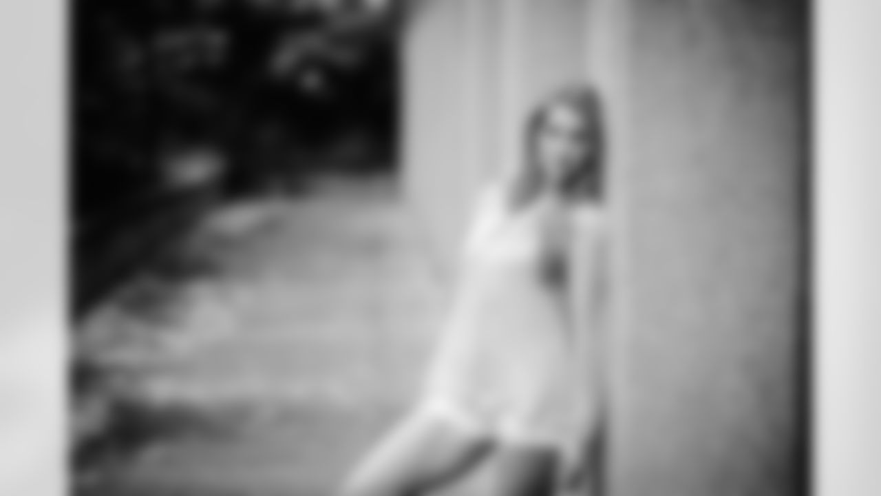 seagals_pink_jhg-10.jpg