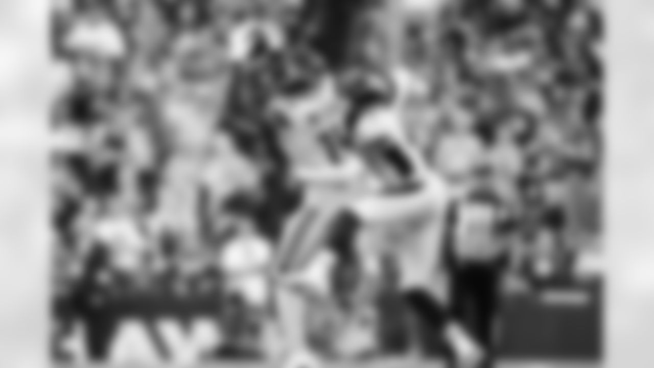 20220912_DENvsSEA_MAR_RM3_3789