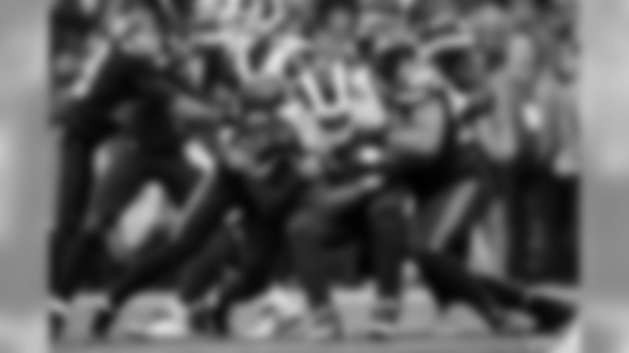 wk15_vs_rams_28.jpg