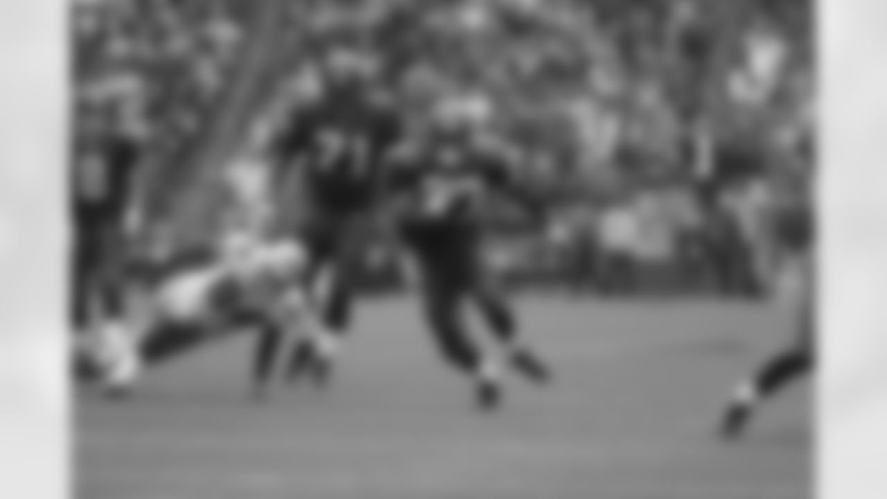 alexander_shaun_seahawks_all_time_rusher1bae0479.jpg