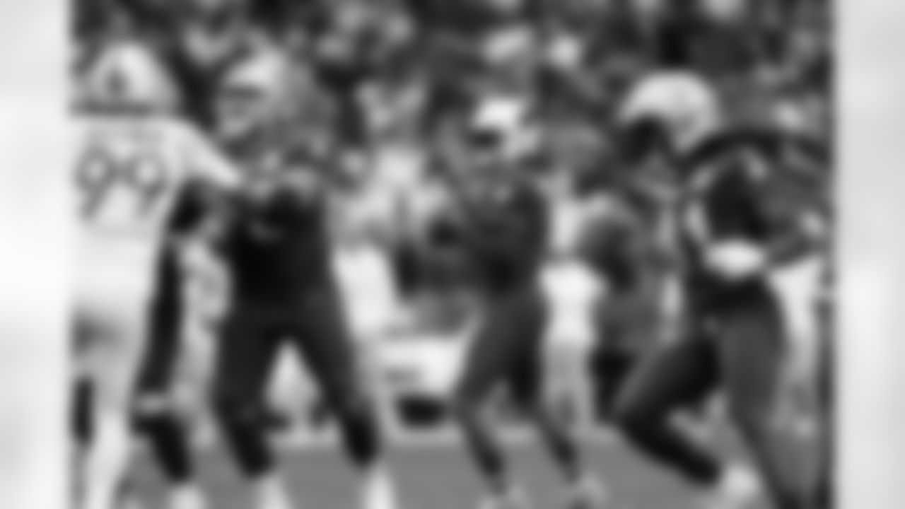 Arizona Cardinals quarterback Kyler Murray (1) drops back to pass during the 2022 Pro Bowl game on Sunday, February 6, 2022 in Las Vegas, Nevada. (Logan Bowles/NFL)