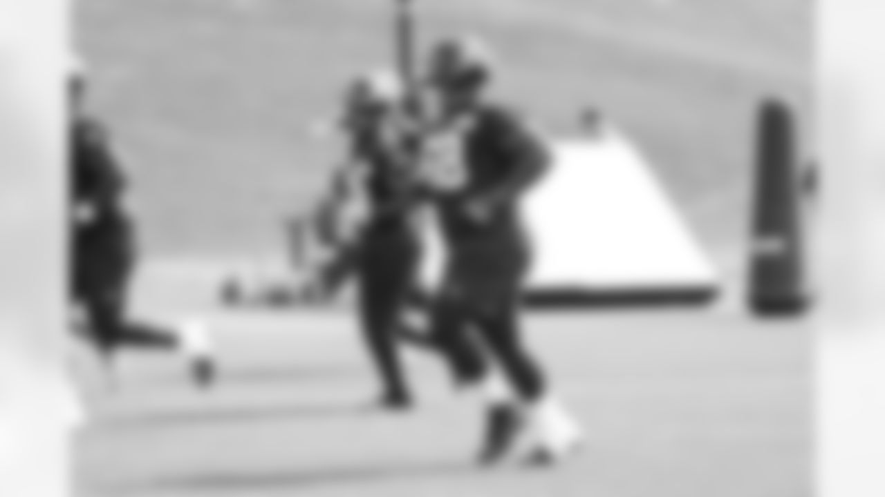 Seahawks players practice at the Virginia Mason Athletic Center in Renton on September 22, 2022.