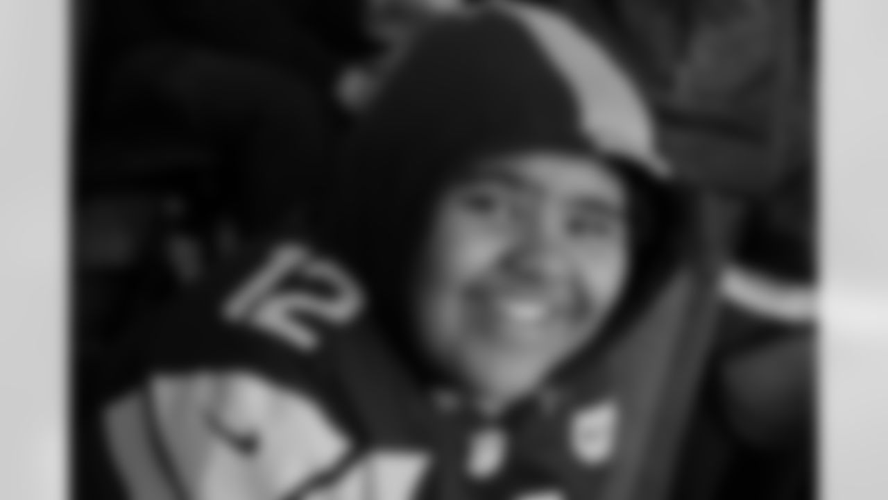 tempGabrielGomes-Leach.jpg